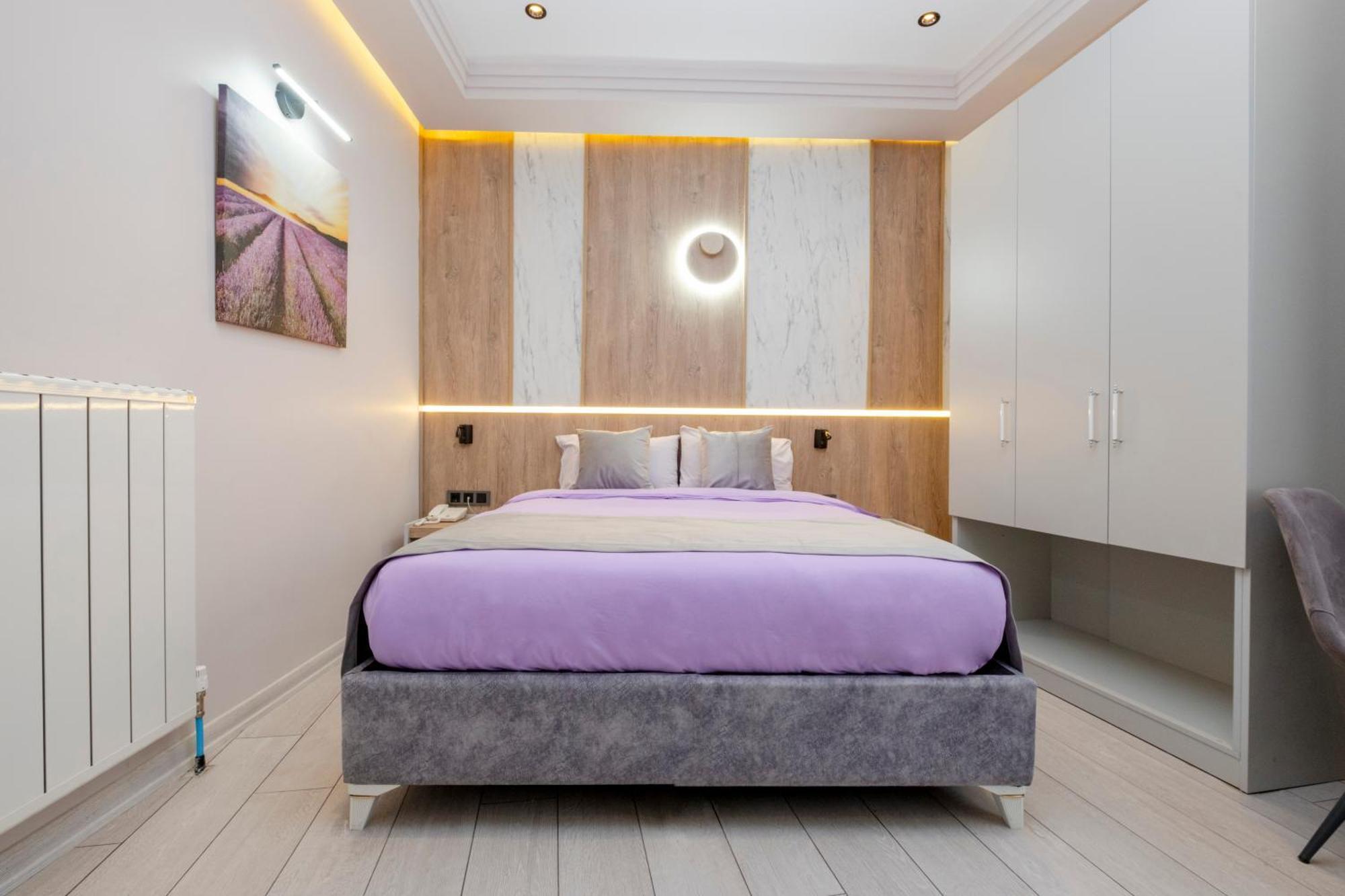 Arnavutkoy Lavender Airport Hotel מראה חיצוני תמונה
