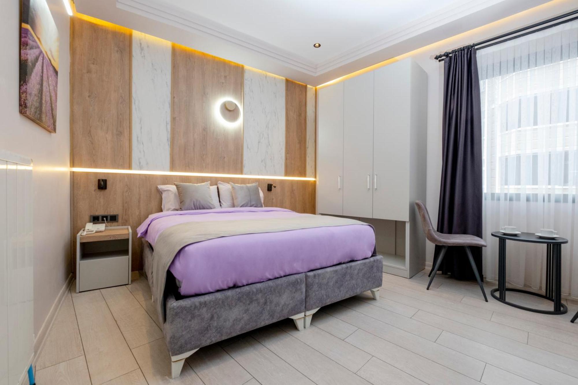 Arnavutkoy Lavender Airport Hotel מראה חיצוני תמונה