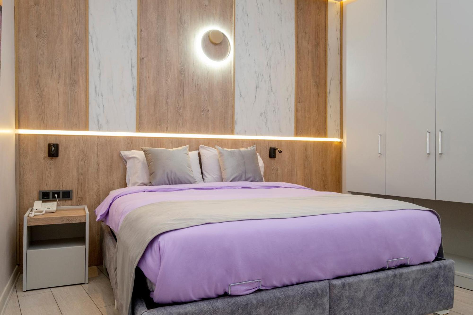 Arnavutkoy Lavender Airport Hotel מראה חיצוני תמונה