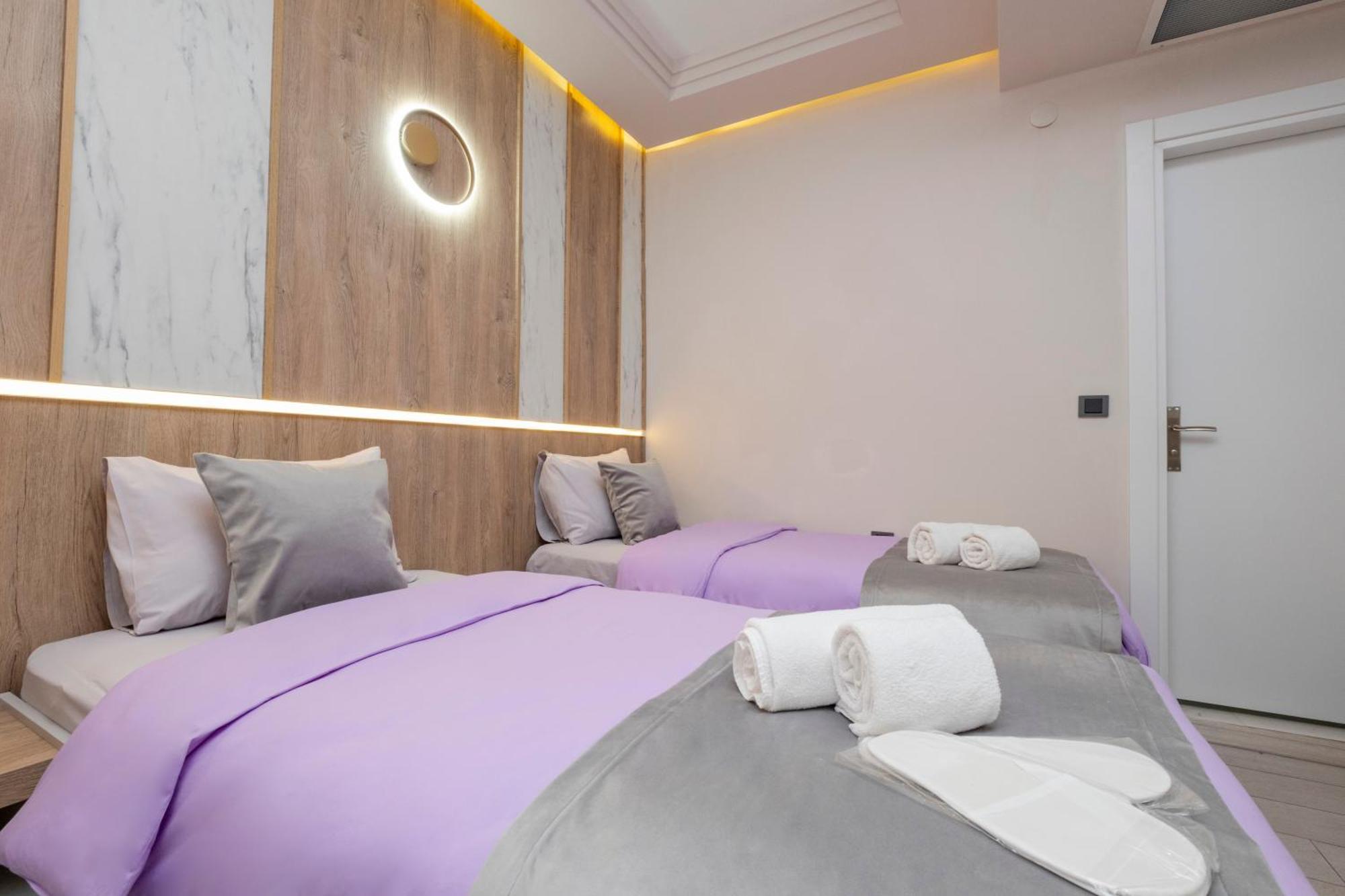 Arnavutkoy Lavender Airport Hotel מראה חיצוני תמונה