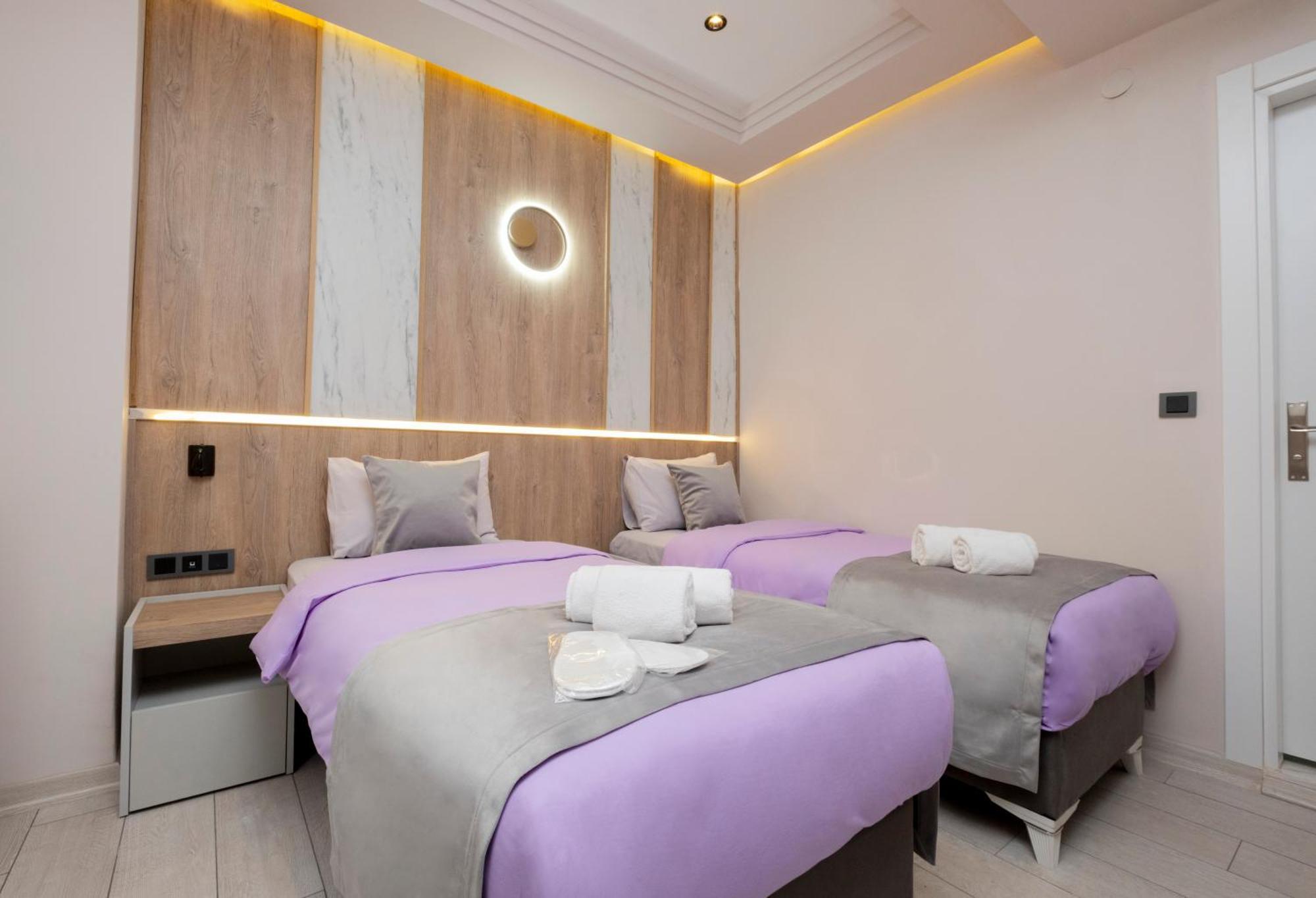 Arnavutkoy Lavender Airport Hotel מראה חיצוני תמונה