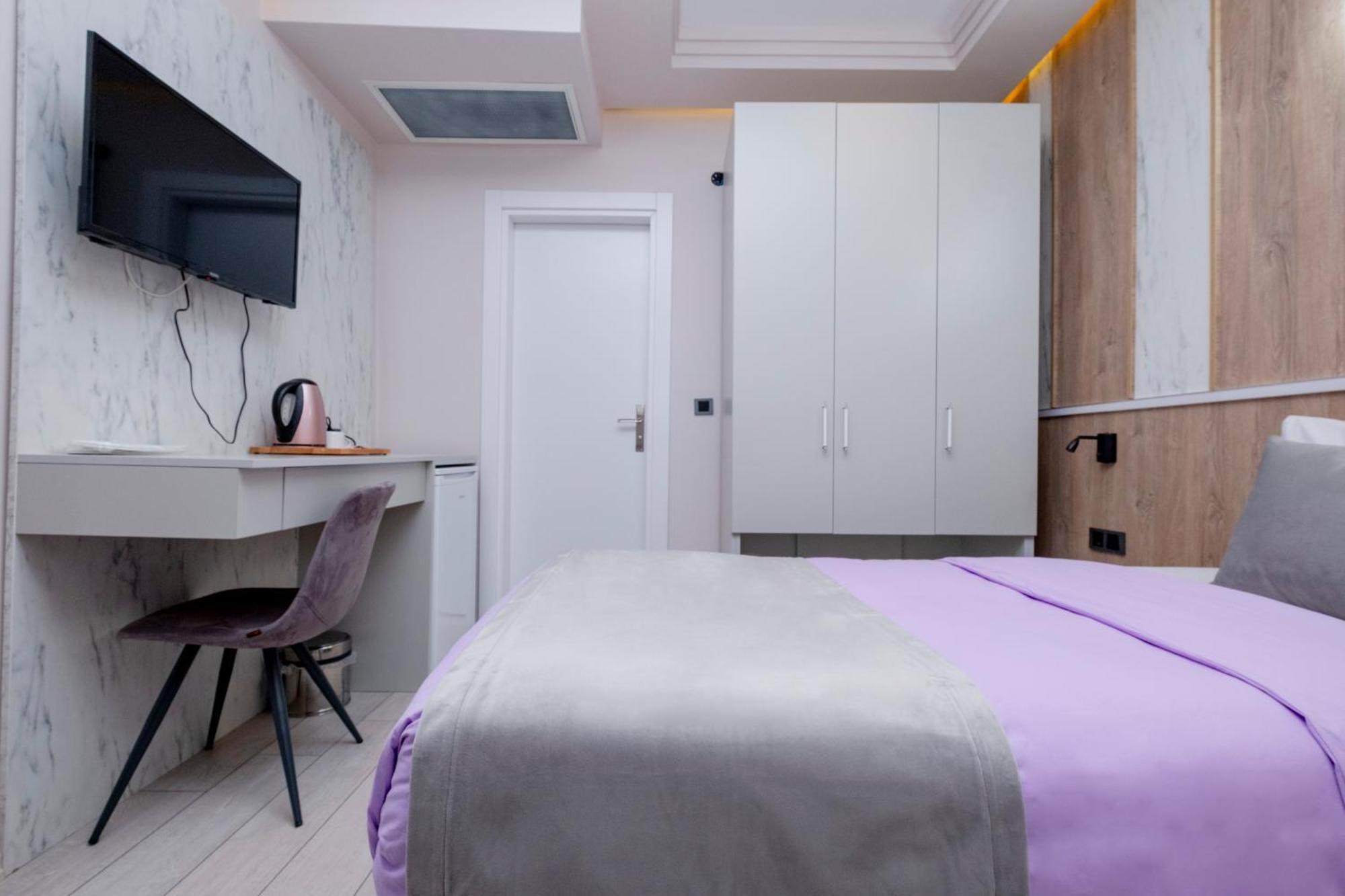 Arnavutkoy Lavender Airport Hotel מראה חיצוני תמונה